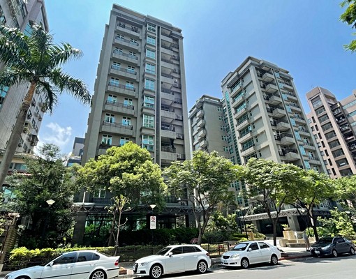 士林圓山官邸3+1房 - Image 1