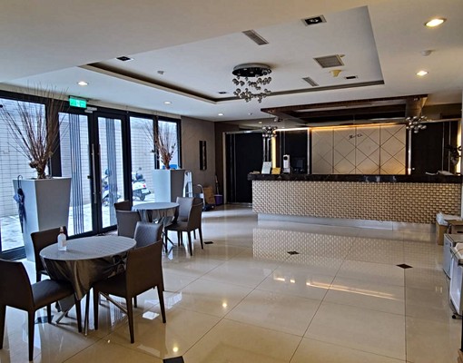 輔英(崇聖路)邊間電梯套房218 - Image 7