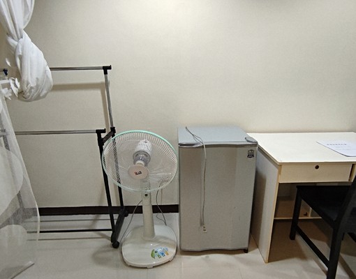 貴陽街雙捷運+雙公車。簡約套房有窗後陽台 - Image 4