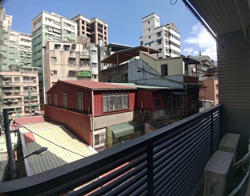 電梯房出租新店捷運總站旁適小家庭朋友 - Image 13