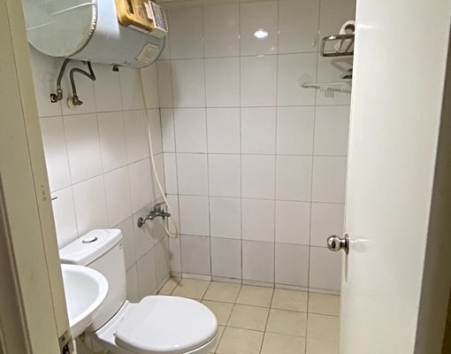 兩房+交通便利,電梯大樓 - Image 4