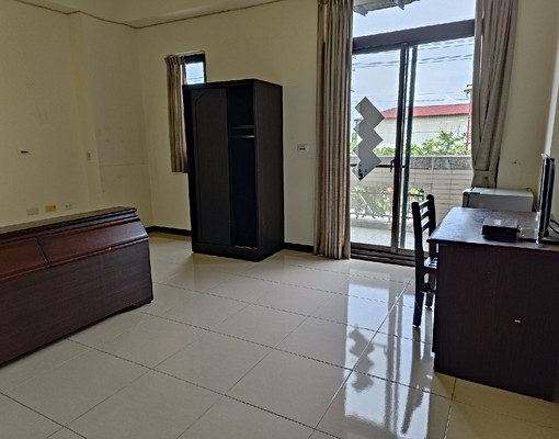 透天厝二樓獨立套房 - Image 2