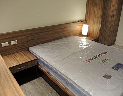 近遠東世紀廣場獨立套房採光通風佳 - Image 1