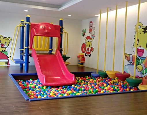 可租補.免仲**僑愛學區三房車~室內大空間 - Image 2