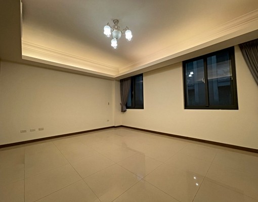 八期質感別墅,近好市多,洽小林 - Image 10