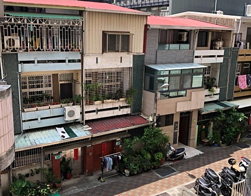 南紡東寧/個人獨立電梯套房/免追垃圾車(仲介勿擾) - Image 10