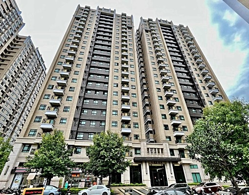 雲品世紀北區一中商圈1+1房附平車（仲介勿擾） - Image 6