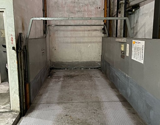 可租補!捷運超值二樓!三房二廳二衛附昇降車位!含管理費! - Image 12