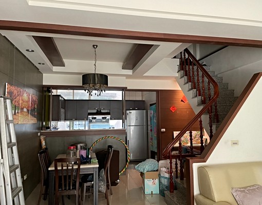 中華西路二段家俱全近市場一卡皮箱入住 - Image 5