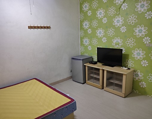 麥當勞商圈電梯3樓7坪雅房全套傢俱家電家電 - Image 1