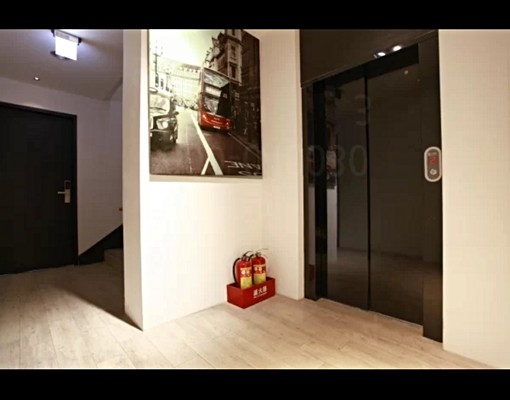 何厝/大墩✡電梯✡精品商務旅店設計✡大衛浴獨洗✡便宜租 - Image 14