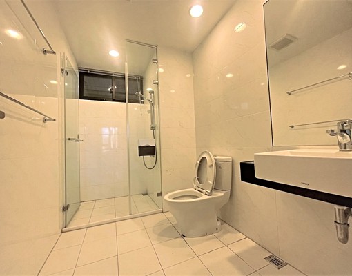 🎀潤泰明峰四房車出租🎀 - Image 3