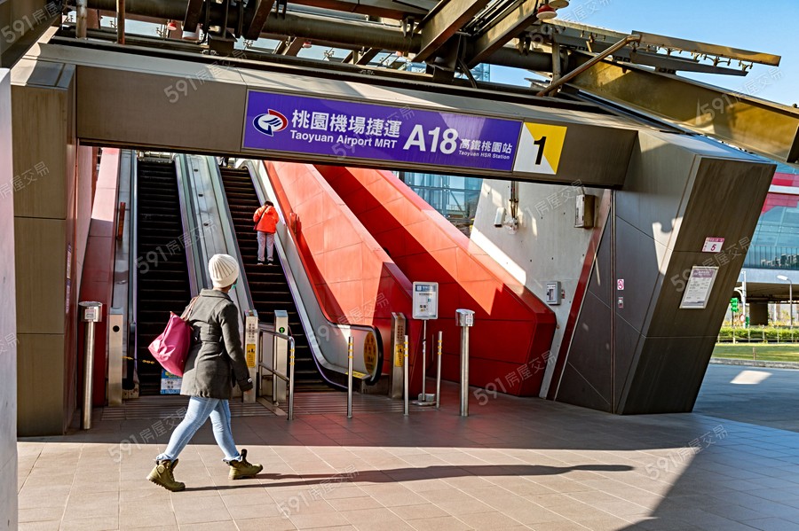 皇普園首之道環境圖