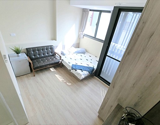 近台體中友✅可貓/沙發.陽台獨洗/採光佳✅可雙租補 - Image 6