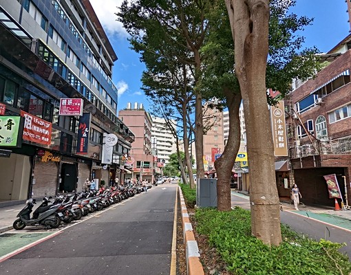 ★長庚A8★捷運旁特區★五星飯店式★獨棟電梯套房★免費光纖★ - Image 3