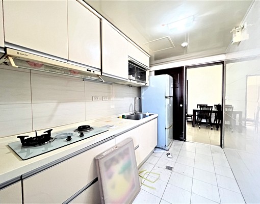 捷運站旁金莊悅泉電梯美4房-附平面車位 - Image 9