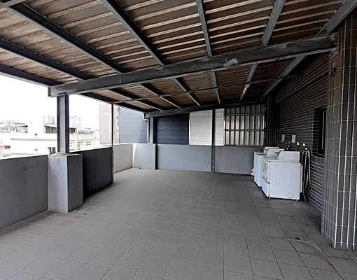 免仲)格局方正-浴室對外窗-租補-入籍-代收垃圾 - Image 12