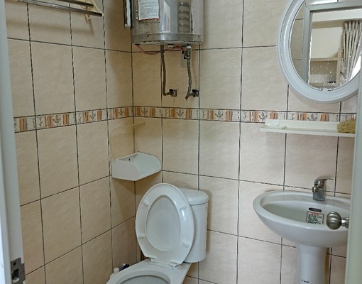 獨立陽台電梯社區套房 - Image 5