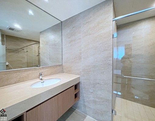 回家即渡假~中清文心捷運宅含管含車位 - Image 6