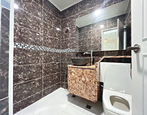 《梧棲裝潢三房+車位|全配可租補|中港天廈》 - Image 8