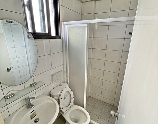 電梯乾安靜無菸，限女🇯🇵🇺🇸 - Image 4