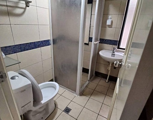 景安站旁.採光套房.限女性.可租補 - Image 5