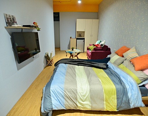 獨立大陽台採光明亮精緻套房(可租捕) - Image 5