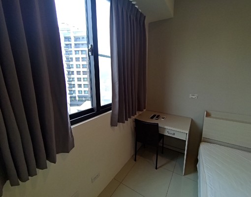 租市區近遠百電梯套房/有私人陽台洗衣機 - Image 4