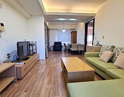 員林國小大兩房/配備齊全/室內大約22坪可使用 - Image 1