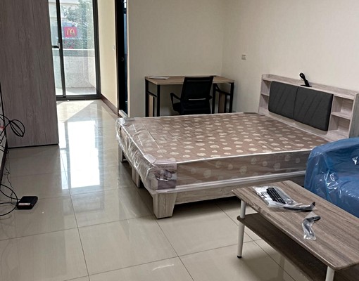 全新套房出租,竹北精華區段陽台套房 - Image 4