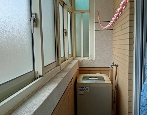 沙鹿家樂福商圈/優質溫馨套房 - Image 11