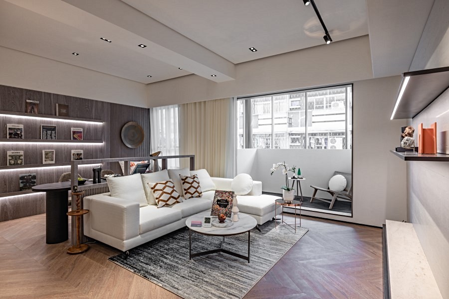 室內空間方正寬敞。