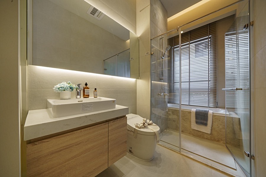衛浴採用Laufen、GROHE、TOTO等品牌。