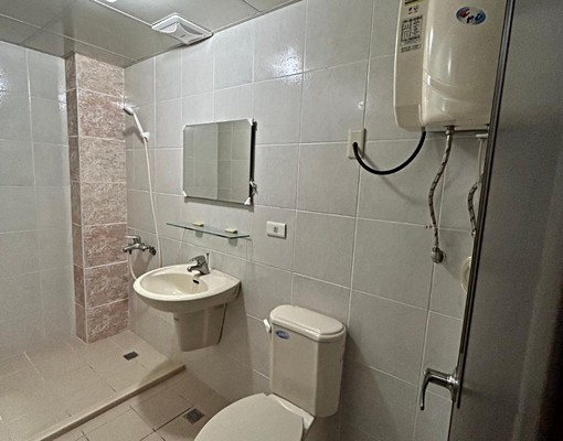 大埔路個人套房限租女性 - Image 4