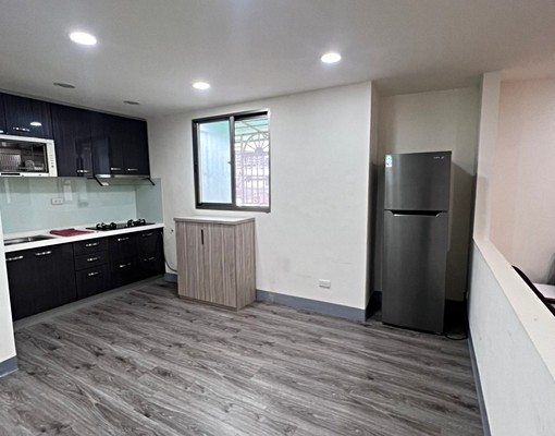 近頂溪捷運新裝潢超大兩房兩廳一衛 - Image 6