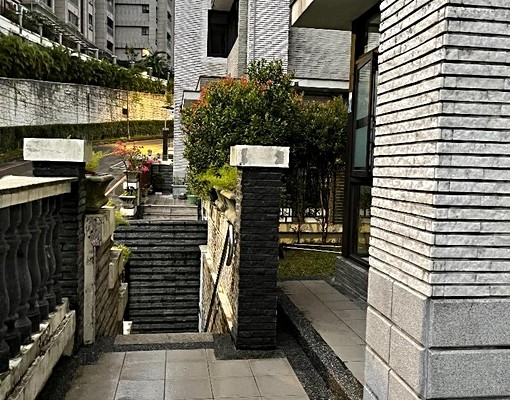 稀有別墅-私有會館保全車庫電梯 - Image 2