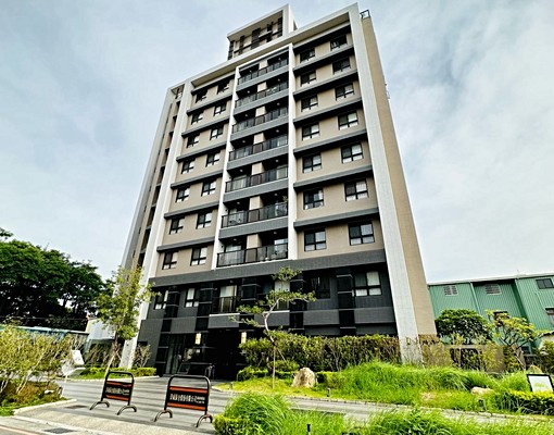 近⭐漢神百貨⭐11期大兩房兩衛平面車位 - Image 4