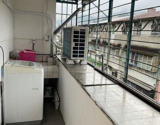 可申請補助頂加大陽台全新傢俱大套房 - Image 1