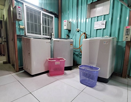 配合報稅/工程人員多間可/包熱水/有垃圾處理 - Image 5