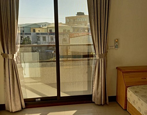 近幼獅工業區全新附家具別墅套房 - Image 3