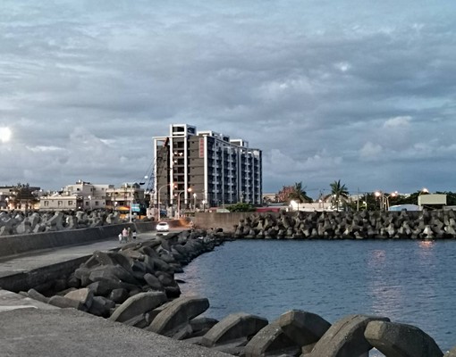 全新山海景二房雙衛可養寵物 - Image 2