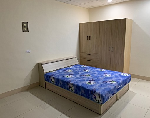 全新裝修、出入安全 - Image 3