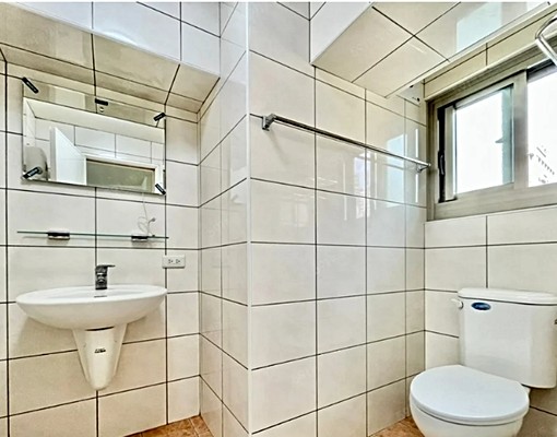 中國醫工業風質感套房,洽小林 - Image 4