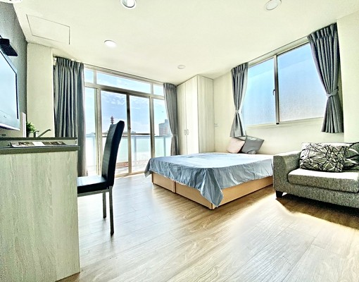 👍大陽台👍中教大👍美術館 - Image 1