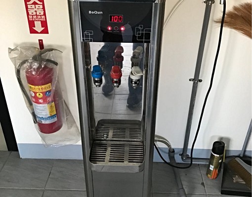 中華西路近星巴克優質透天套房獨立洗衣機 - Image 7