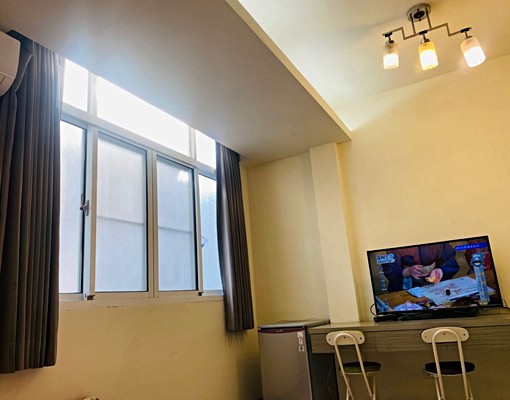 東區夢時代精華區/設備全背個行李即可入住 - Image 4