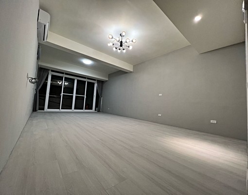 不租補,4F,有傢俱,大陽台,禁煙 - Image 4