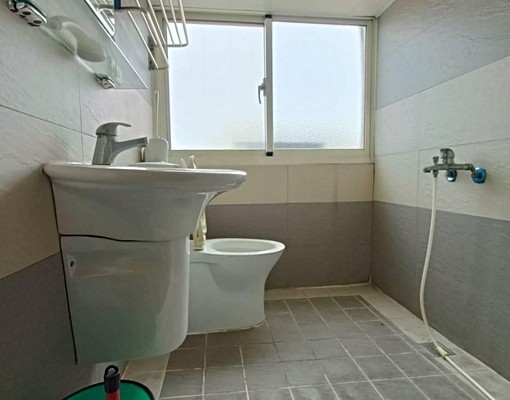 10月5日中壢林森國小大套房出租。獨立使用洗衣機 - Image 6