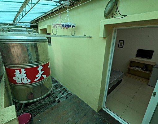 獨立陽台套房自然採光(可租補) - Image 7