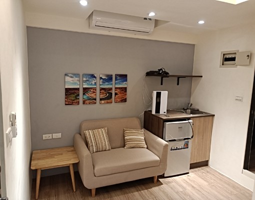 磚牆隔間分租.獨立空間.優質裝潢.乾淨安全 - Image 3